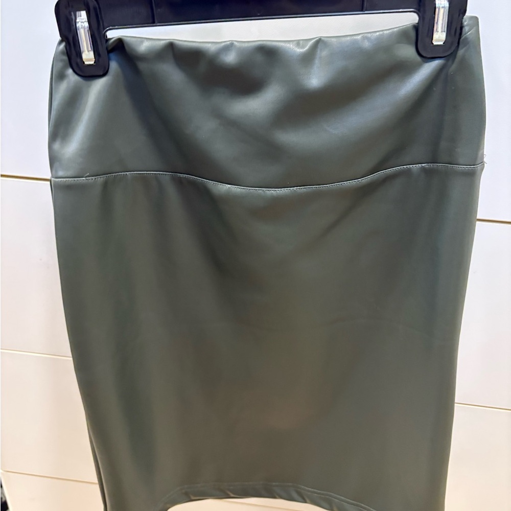 Green Pleather mini- Skirt